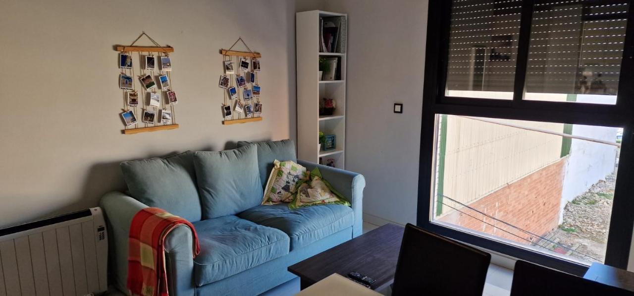 Holiday Studio *